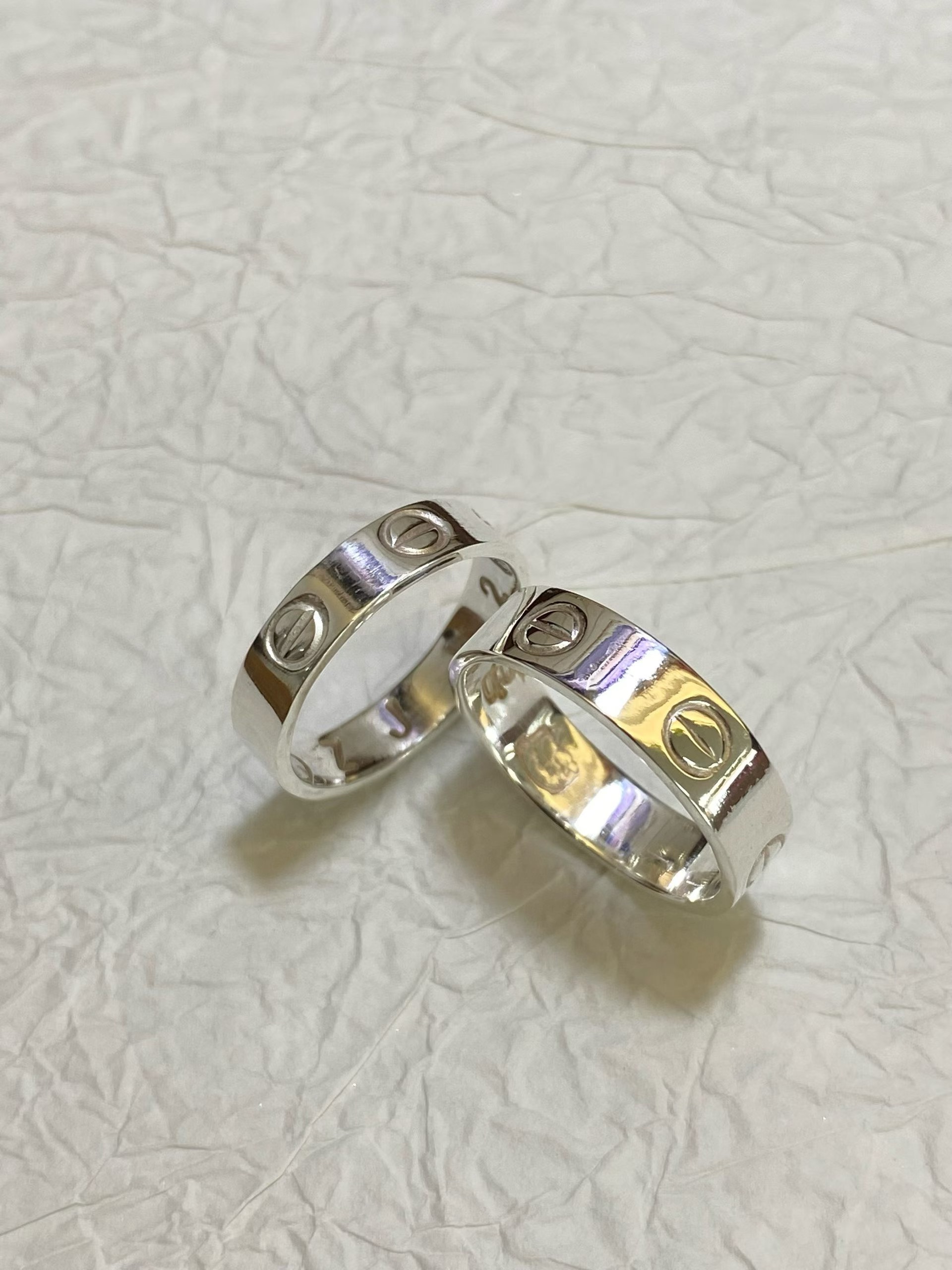 Sold Work No. 02, handmade ring detail view
