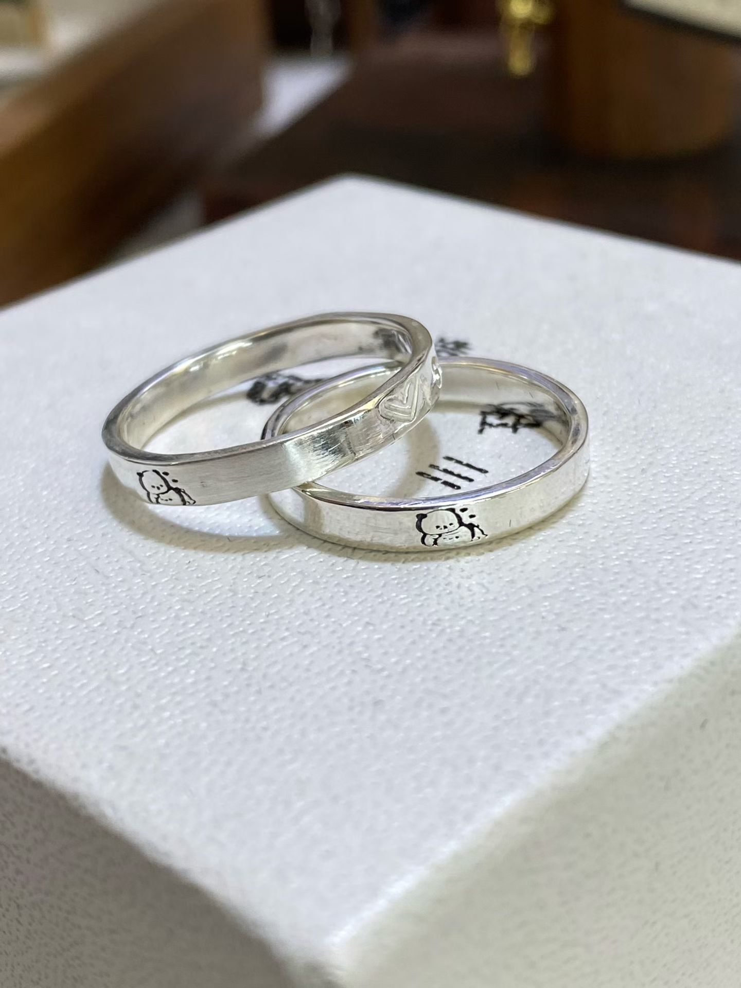 Sold Work No. 03, handmade ring detail view